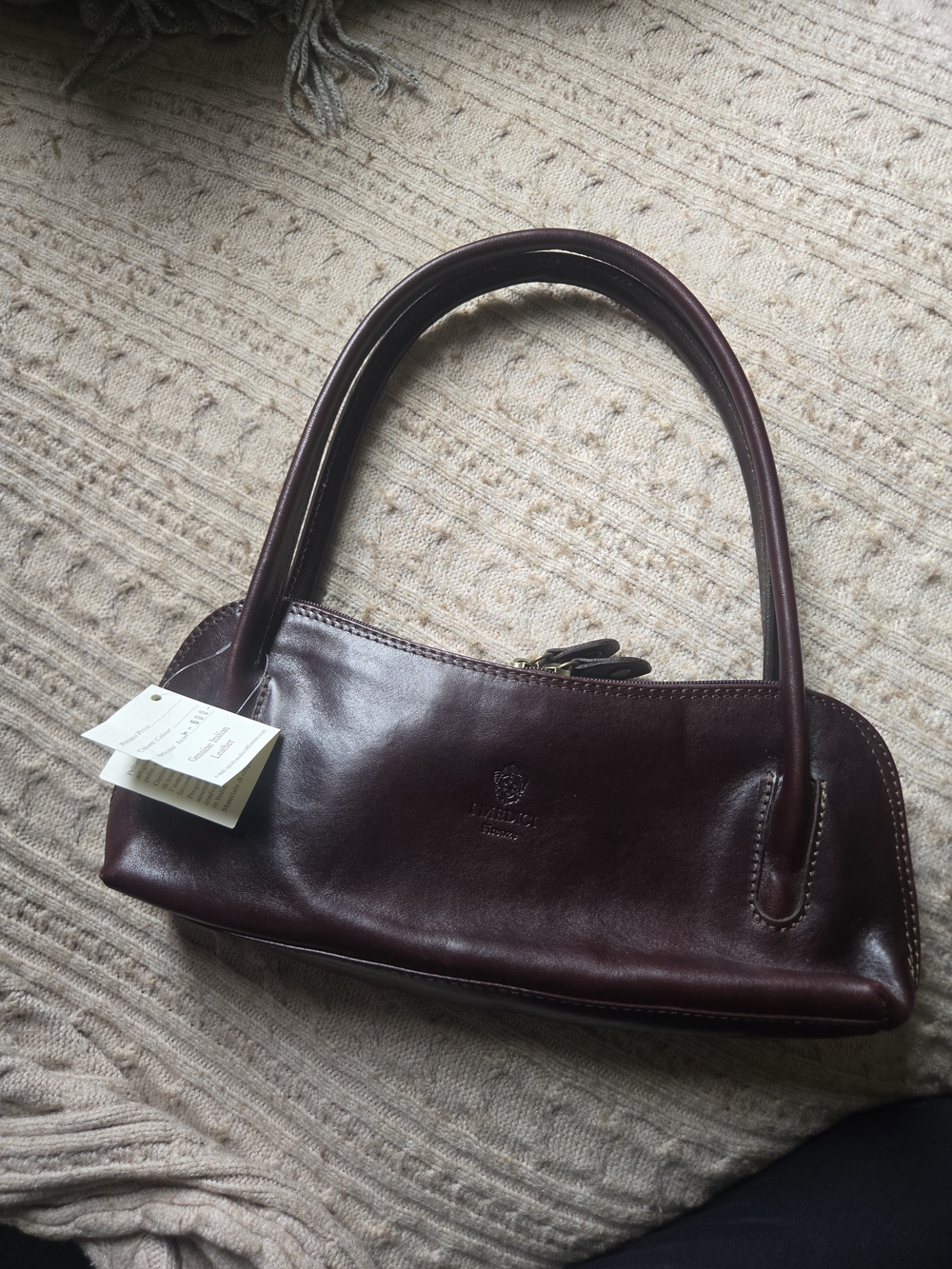 I Medici Firenze Italian Leather Shoulder Bag in Deep Plum